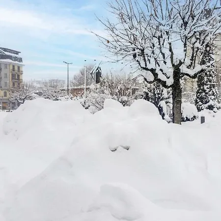 Daire Les Charmoz-3 By Interhome Chamonix