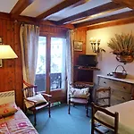 Les Charmoz-3 By Interhome Appartamento *